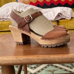 MIA leather clogs